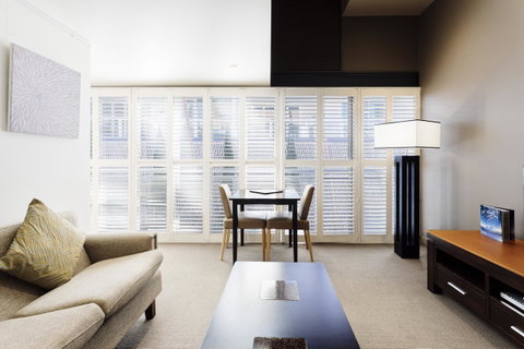 The Henry Jones Art Hotel - Accommodation VIC 38