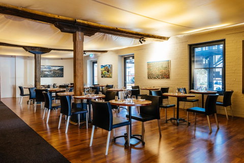 The Henry Jones Art Hotel - Accommodation VIC 33
