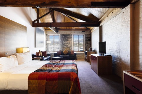 The Henry Jones Art Hotel - Accommodation VIC 22