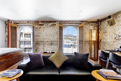 The Henry Jones Art Hotel - Accommodation VIC 26