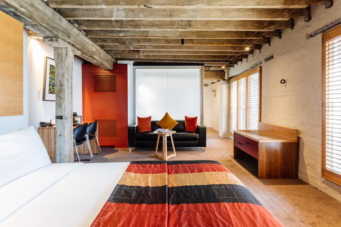 The Henry Jones Art Hotel - Accommodation VIC 15