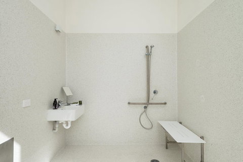 The Florance - Accommodation VIC 40