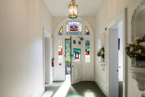 The Florance - Accommodation VIC 15