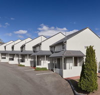Elphin Motel  Serviced Apartments - Accommodation VIC