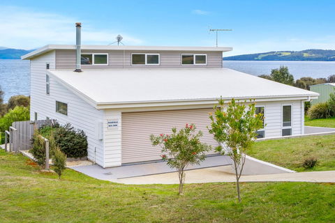 Manfield Seaside Bruny Island - Accommodation VIC 10