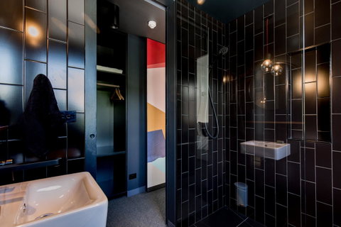 105 Mac Unique Apartments - Accommodation VIC 14