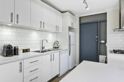 Trinity Hill Apartments - Accommodation VIC 7