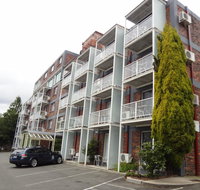 Adina Place Motel Apartments - Accommodation VIC