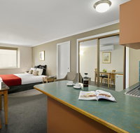 Quest Waterfront - Accommodation VIC