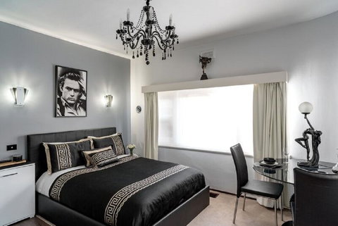 Jones On Wilson Boutique B&B - Accommodation VIC 10