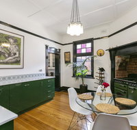 Insomnia on Elizabeth - Accommodation VIC