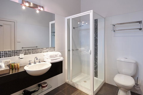 Auldington Hotel - Accommodation VIC 7