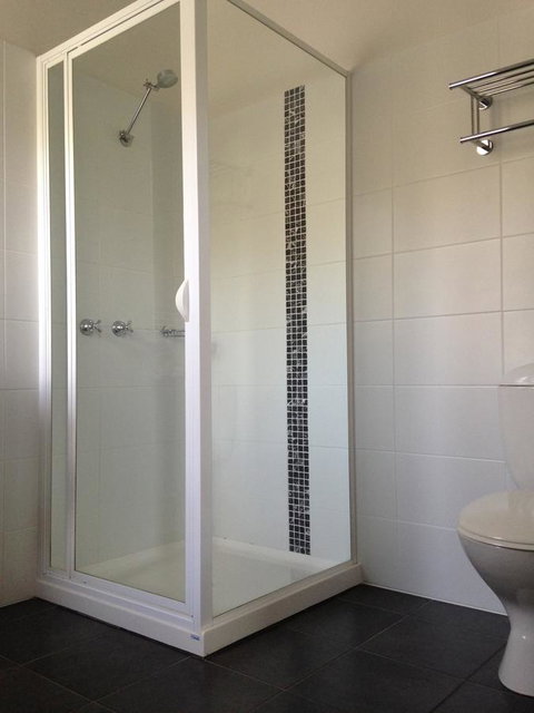 Auldington Hotel - Accommodation VIC 18
