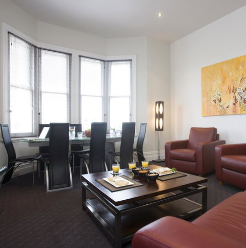 Auldington Hotel - Accommodation VIC 31