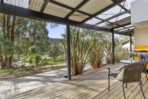 Oyster Cove Chalet - Accommodation VIC 7