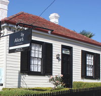 Alice's Cottages - Accommodation VIC