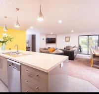 Euphoria House - Accommodation VIC