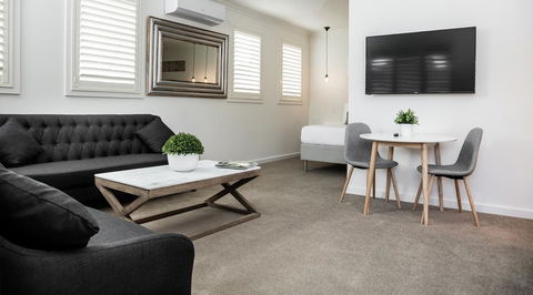 Newington Apartments - Accommodation VIC 1