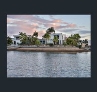 NewPort Dream Quiet Island - No Party - Accommodation VIC