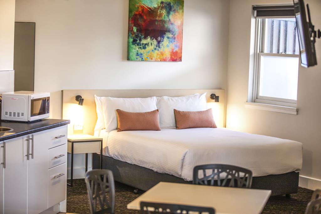 Sunshine West VIC Accommodation VIC