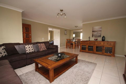 NORTH HEAVEN STATION 28 Alma St, North Haven - Accommodation VIC 0