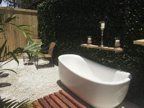 Northlakes Studio - Accommodation VIC 3