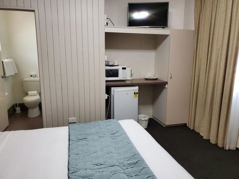 O'Sheas Windsor Hotel - Accommodation VIC 2