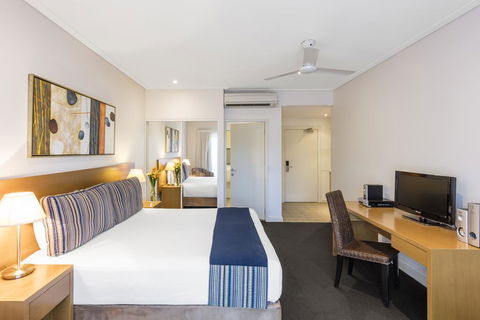 Oaks Broome Hotel - Accommodation VIC 3