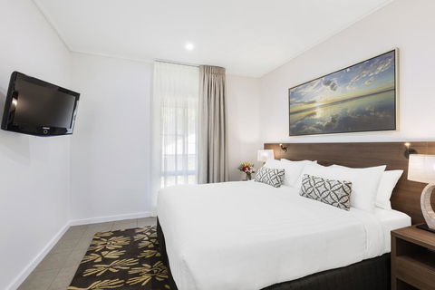 Oaks Cable Beach Resort - Accommodation VIC 2