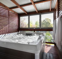 Oblique - Accommodation VIC