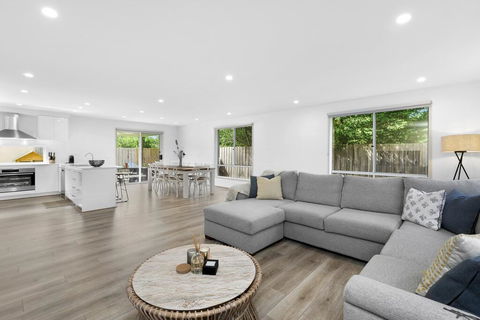 OCEAN BREEZE Family Home - Accommodation VIC 2