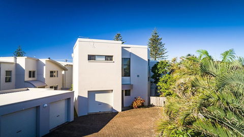 OCEAN WAVES - WiFi - Accommodation VIC 3