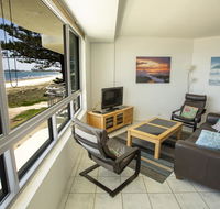 Oceanside Resort - Absolute Beachfront Apartments - Accommodation VIC