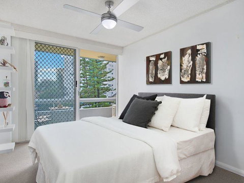 Old Burleigh Road - Accommodation VIC 2