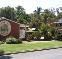 Old Coach Motor Inn Echuca - Accommodation VIC