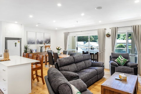 Olinda Two Bedroom Apartment - B2 - Accommodation VIC 3