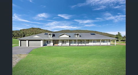 ON Keppies Bed And Breakfast Farm Paterson NSW - Accommodation VIC 0