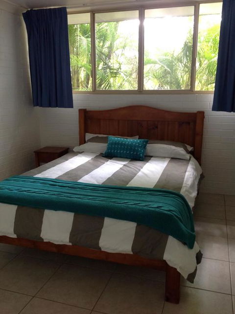 Orchid Beach Apartments - Accommodation VIC 3