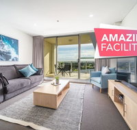 Oval View on North Tce-Gym - Pool - Fireworks NYE - Accommodation VIC