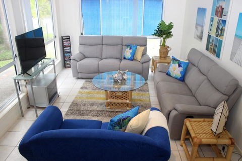 PACIFIC PALMS - Accommodation VIC 3