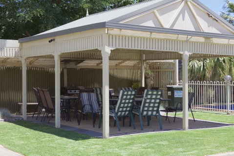 Paddlewheel Motel - Accommodation VIC 2
