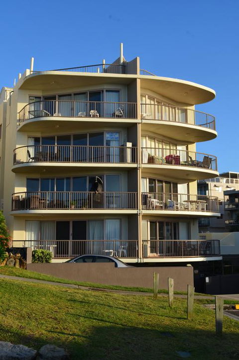 Pandanus Shores Kings Beach - Accommodation VIC 3