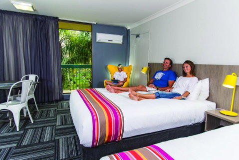 Paradise Resort Gold Coast - Accommodation VIC 2