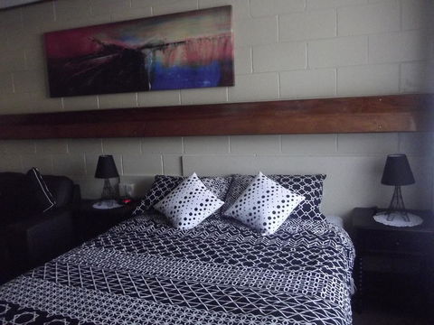 Parkside Motel Morwell - Accommodation VIC 0