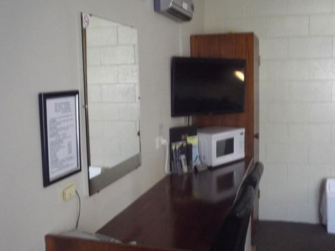 Parkside Motel Morwell - Accommodation VIC 1
