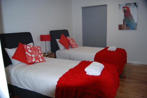 Pearls On Sapphire Beach - Accommodation VIC 3