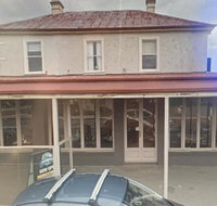 Pembroke Hotel - Accommodation VIC