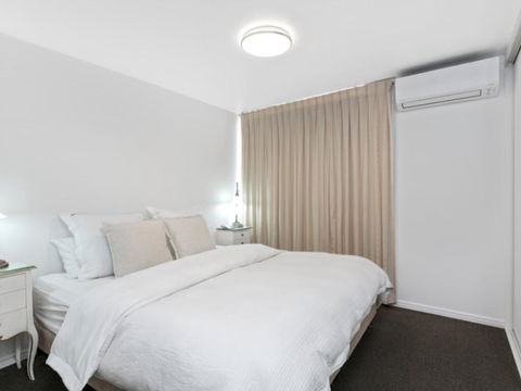 Perfect For A Couples Getaway, Stunning Views! - Accommodation VIC 1