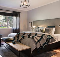 Phoenix - Accommodation VIC