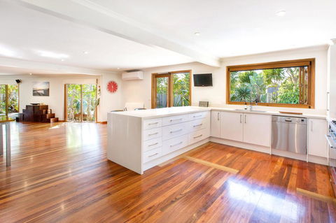 POINT LEO BEACH HOUSE - POINT LEO - Accommodation VIC 2
